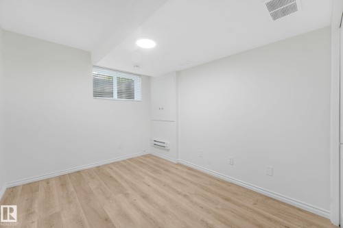 10216 150 Street Nw, Edmonton, AB - Indoor Photo Showing Other Room