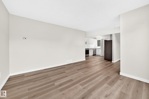 13835 114 Street Nw, Edmonton, AB - Indoor Photo Showing Other Room