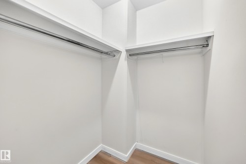 13835 114 Street Nw, Edmonton, AB - Indoor