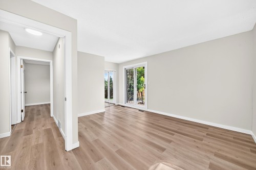 13835 114 Street Nw, Edmonton, AB - Indoor Photo Showing Other Room