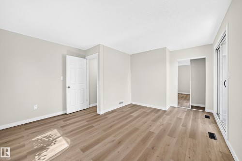 13835 114 Street Nw, Edmonton, AB - Indoor Photo Showing Other Room