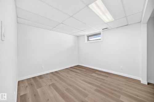 13835 114 Street Nw, Edmonton, AB - Indoor Photo Showing Other Room