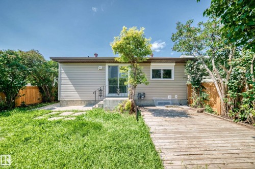 13835 114 Street Nw, Edmonton, AB - Outdoor