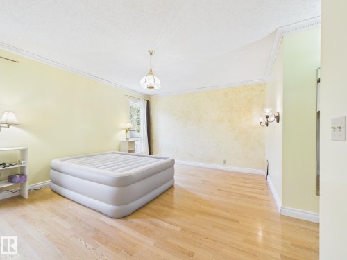 18634 99A Avenue, Edmonton, AB 