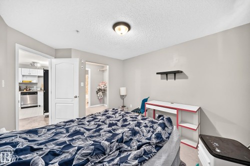 #221 5350 199 St Nw, Edmonton, AB - Indoor Photo Showing Bedroom