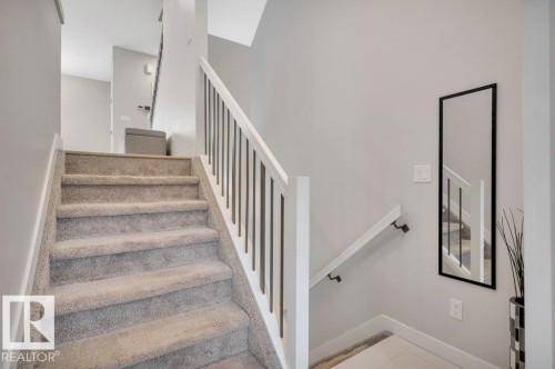 5 1729 Keene Crescent, Edmonton, AB 