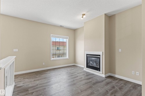 39 13825 155 Avenue, Edmonton, AB 