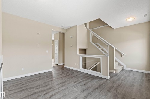 39 13825 155 Avenue, Edmonton, AB 