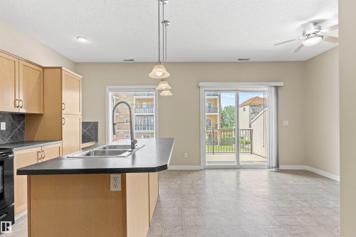 39 13825 155 Avenue, Edmonton, AB 