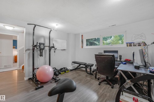 30 Greystone Close, Spruce Grove, AB - Indoor Photo Showing Gym Room