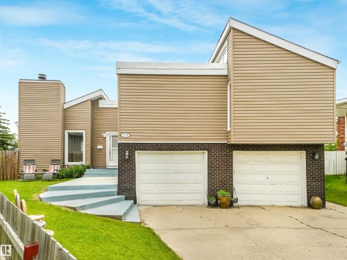 3219 85 Street Nw, Edmonton, AB - Outdoor With Exterior