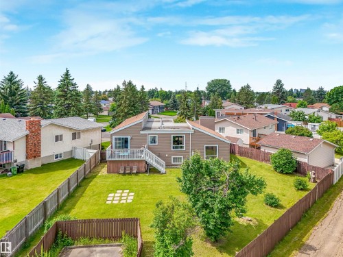 3219 85 Street Nw, Edmonton, AB - Outdoor