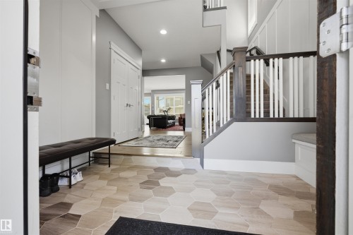 1305 Hainstock Way Southwest, Edmonton, AB - Indoor Photo Showing Other Room