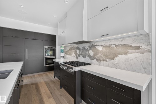 9415 144 Street, Edmonton, AB 