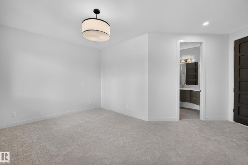 9415 144 Street, Edmonton, AB 