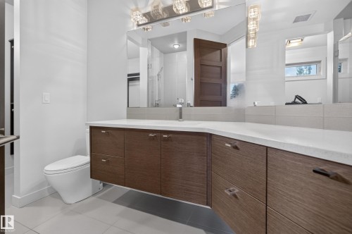 9415 144 Street, Edmonton, AB 