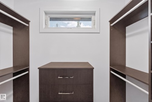 9415 144 Street, Edmonton, AB 