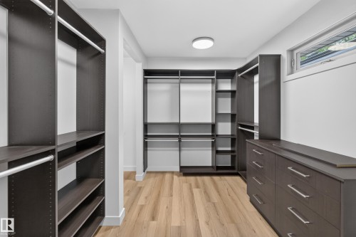 9415 144 Street, Edmonton, AB 