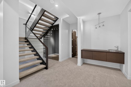 9415 144 Street, Edmonton, AB 