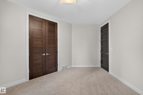 9415 144 Street, Edmonton, AB 