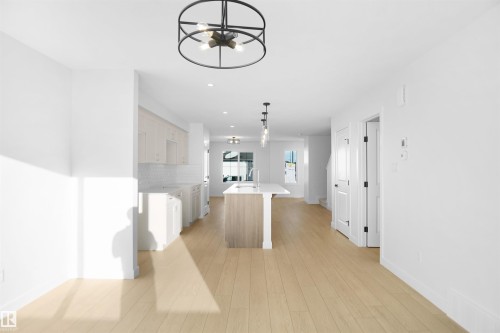 7383 181 Avenue Nw, Edmonton, AB - Indoor Photo Showing Other Room