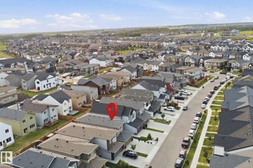 Residential neighborhood featuring a grid layout and uniform housing styles - 2508 193 Street, Edmonton, AB 