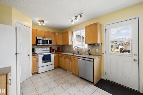55 Campbell Road, Leduc, AB 