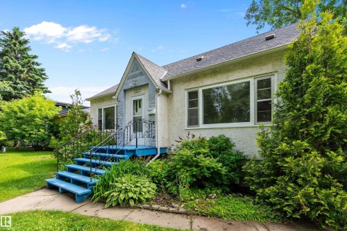 11507 123 Street, Edmonton, AB 