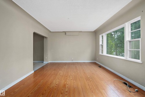 11507 123 Street, Edmonton, AB 