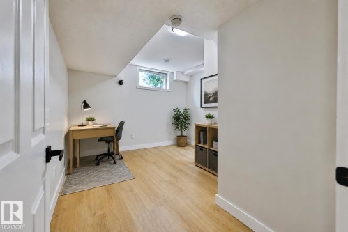 11507 40 Avenue, Edmonton, AB 