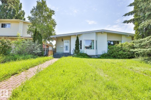 11507 40 Avenue, Edmonton, AB 