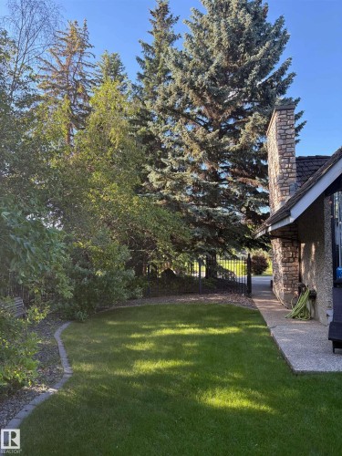 23 B Westbrook Drive Nw, Edmonton, AB 