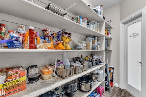 5052 Lakeshore Drive, Sylvan Lake, AB - Indoor With Storage