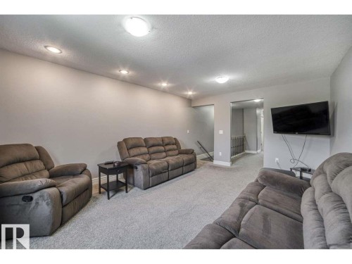 5265 52 Street, Mayerthorpe, AB 