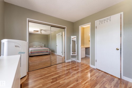 13617 28 Street, Edmonton, AB 