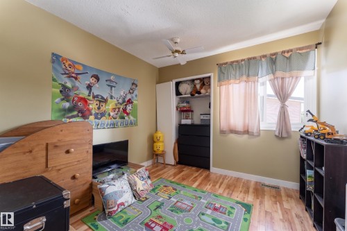 13617 28 Street, Edmonton, AB 