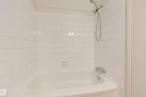 5441 Hill View Crescent, Edmonton, AB 