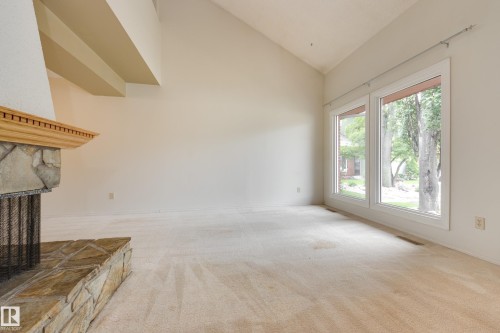 5441 Hill View Crescent, Edmonton, AB 