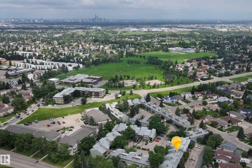 5441 Hill View Crescent, Edmonton, AB 