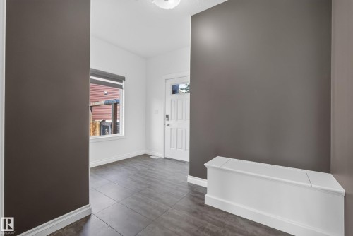 720 Charlesworth Way, Edmonton, AB 