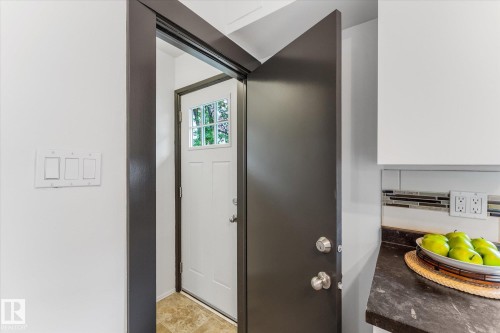 8911 149 Street, Edmonton, AB - Indoor Photo Showing Other Room