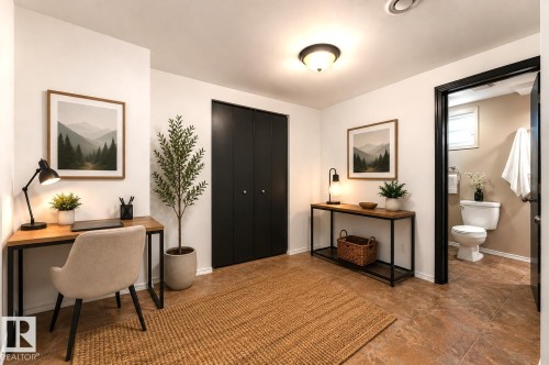 Virtually staged. - 8911 149 Street, Edmonton, AB - Indoor