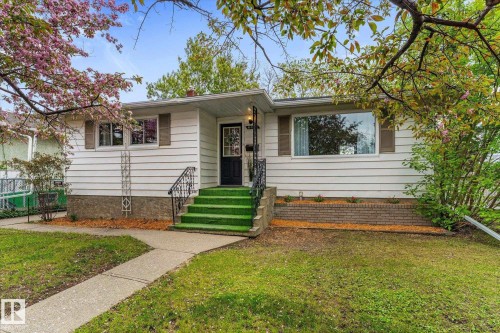 8911 149 Street, Edmonton, AB - Outdoor