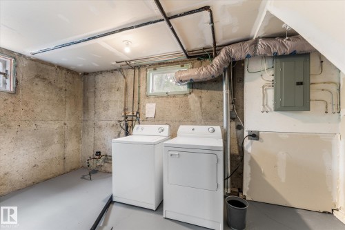 Shared laundry - 8911 149 Street, Edmonton, AB - Indoor Photo Showing Laundry Room
