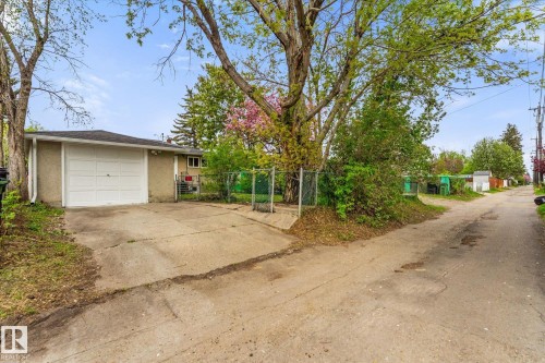 8911 149 Street, Edmonton, AB - Outdoor