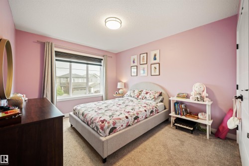 2742 Collins Crescent, Edmonton, AB 