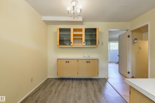 12062 25 Avenue, Edmonton, AB 