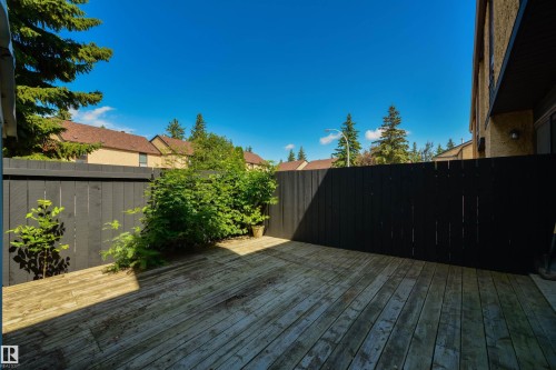 12062 25 Avenue, Edmonton, AB 
