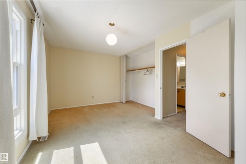 12062 25 Avenue, Edmonton, AB 