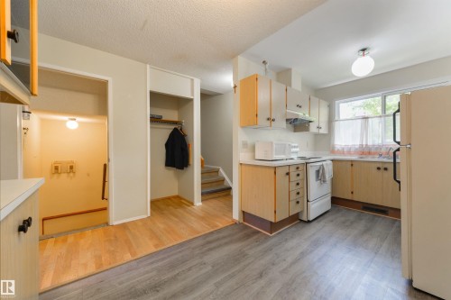 12062 25 Avenue, Edmonton, AB 